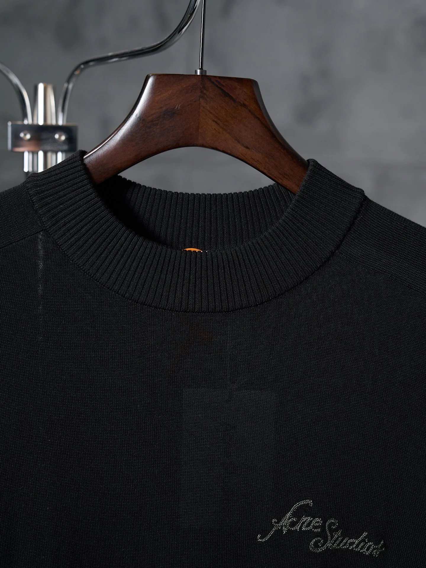 【 】Acne Studios 【In Stock】S M L XL Black Acne Studios Acne Studios ，
